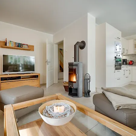 Dreimaederlhaus *